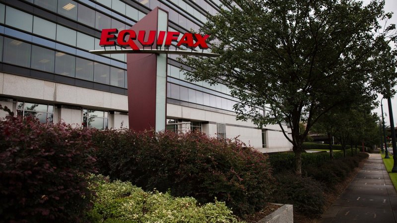 equifax-data-breach-settlement-claim-status-navigational_5746c0776.jpg